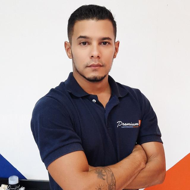 Hinglerson Mendonça